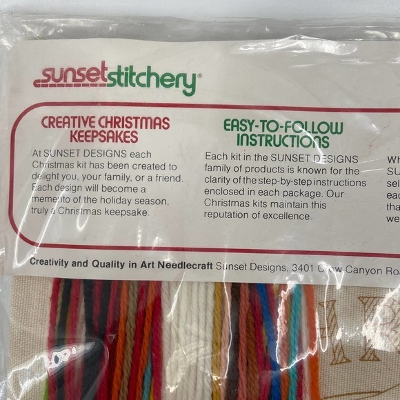 Vintage 1980 Sunset Stitchery #2046 Merry Christmas Santa Needlework Kit Sealed - Picture 10 of 11